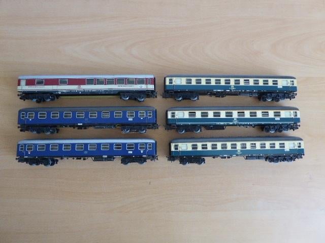 Marklin 6 blikken rijtuigen, Wisselstroom, Gebruikt, Wagon, Ophalen of Verzenden
