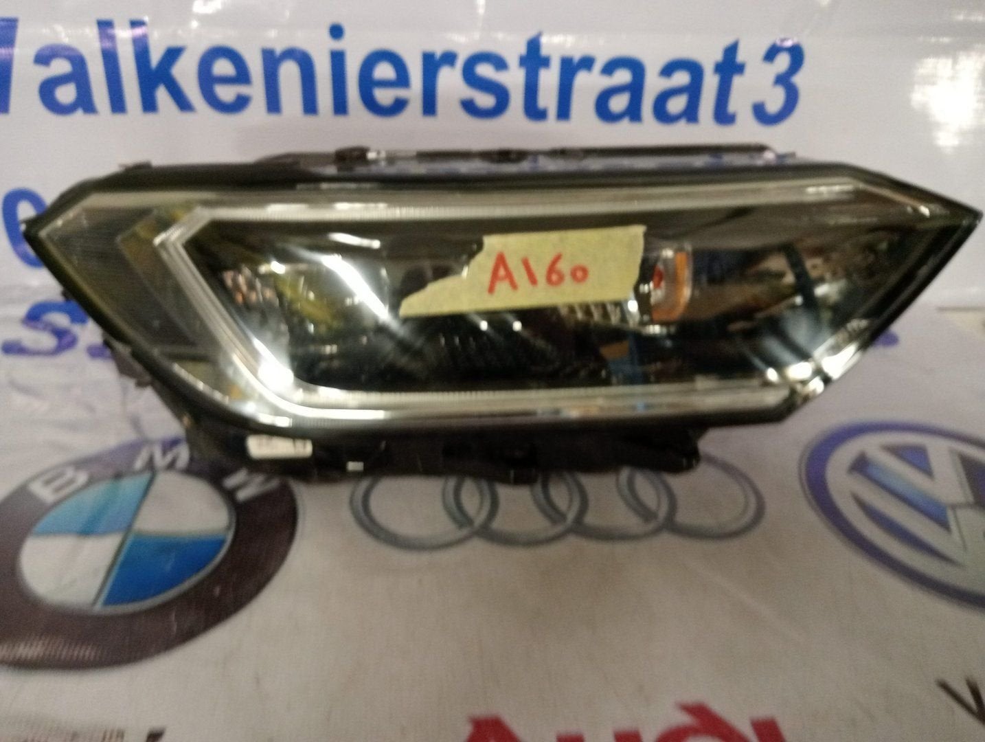 Volkswagen Jetta IV koplampen rechts 17B941036E origineel, Auto-onderdelen, Verlichting, Gebruikt, -, Volkswagen, -