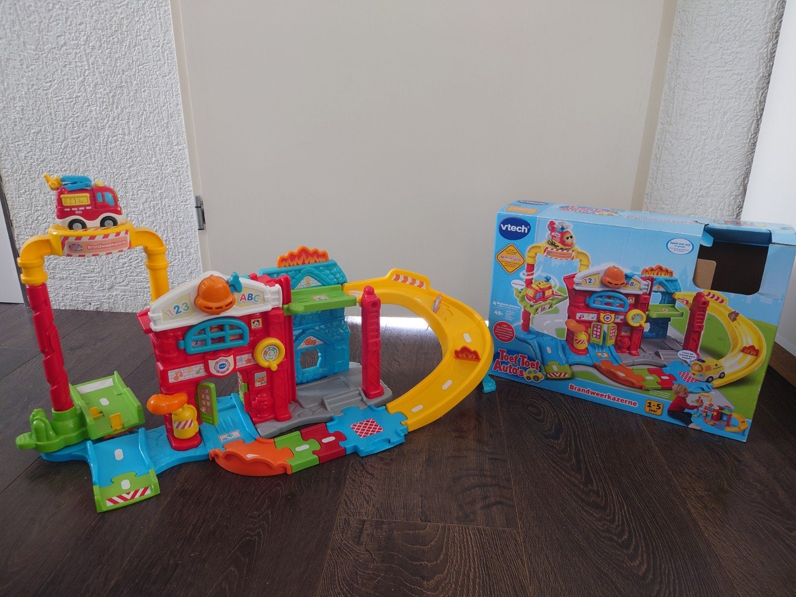 Toet Toet Auto's Brandweerkazerne van VTech, Ophalen of Verzenden, Zo goed als nieuw, 2 tot 4 jaar