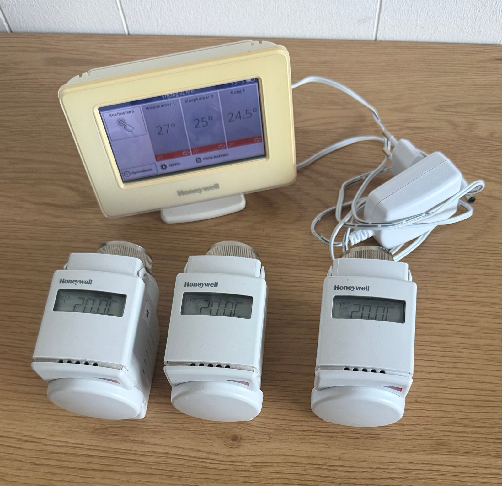 Honeywell Evohome Systeem, Doe-het-zelf en Verbouw, Thermostaten, Ophalen of Verzenden, Slimme thermostaat, Zo goed als nieuw