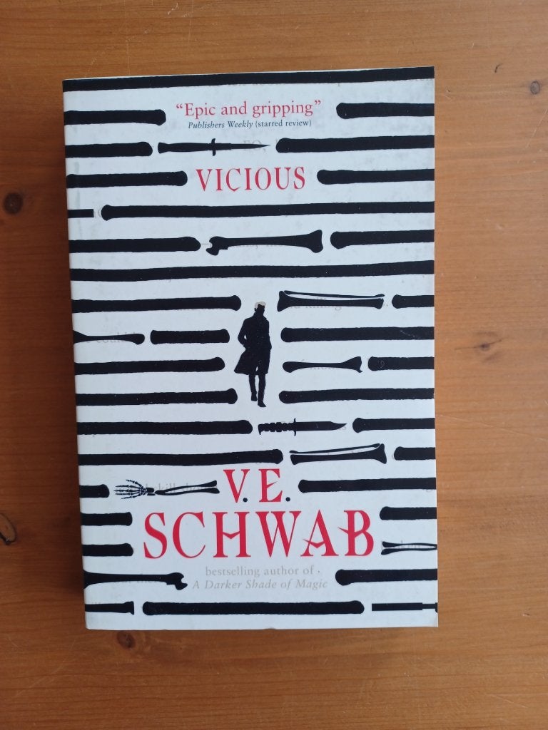 Vicious, Gelezen, V.E. Schwab, Ophalen of Verzenden, Fictie