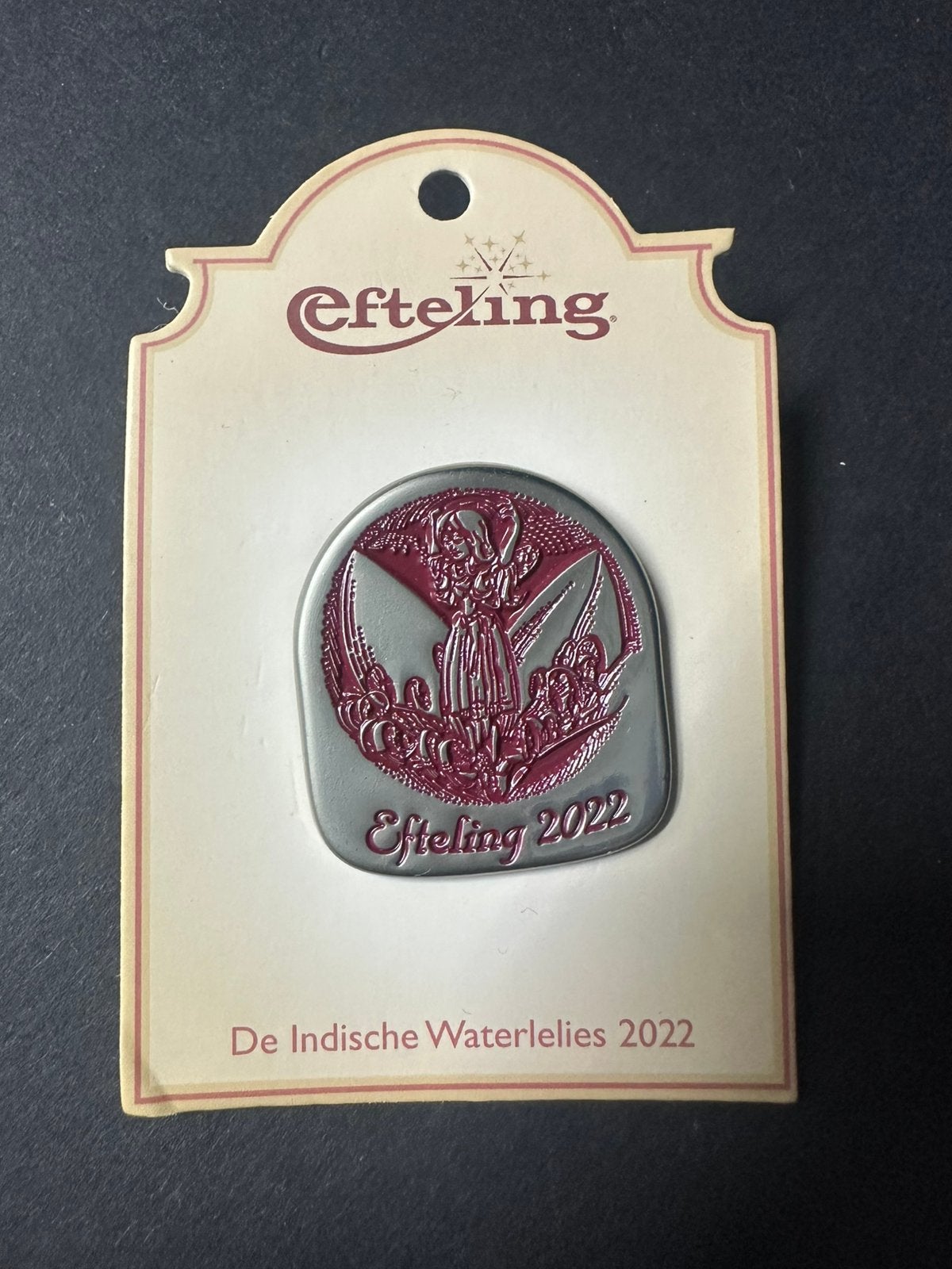 Efteling pin de Indische waterlelies 2022, Verzamelen, Ophalen of Verzenden, Gebruikt, Button of Speldje