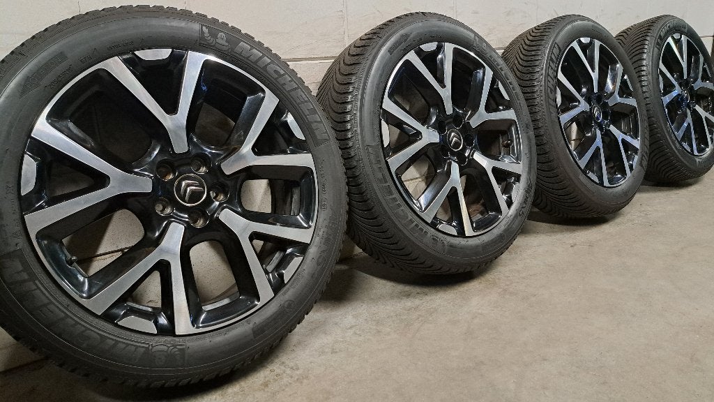 Winterbanden C5 Aircross C5 X 3008 DS7 Crossback 205/55/19, Auto-onderdelen, 19 inch, Gebruikt, Banden en Velgen, Personenwagen