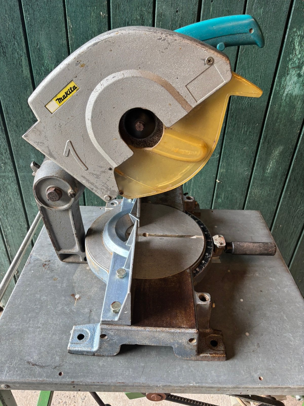 Makita afkortzaag, Doe-het-zelf en Verbouw, Gereedschap | Zaagmachines, Ophalen, Gebruikt, Afkortzaag, 30 tot 70 mm