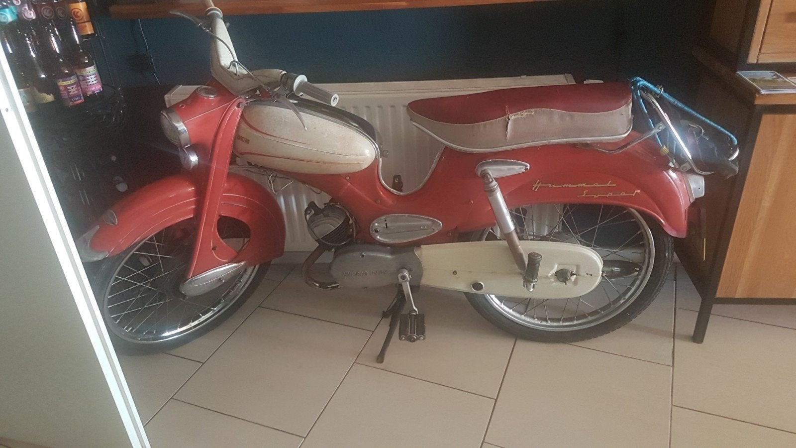 vintage DKW HUMMEL SPORT 1960 1750€ voor de liefhebbers, Fietsen en Brommers, Brommers | Oldtimers, Maximaal 45 km/u, 50 cc, 3 versnellingen