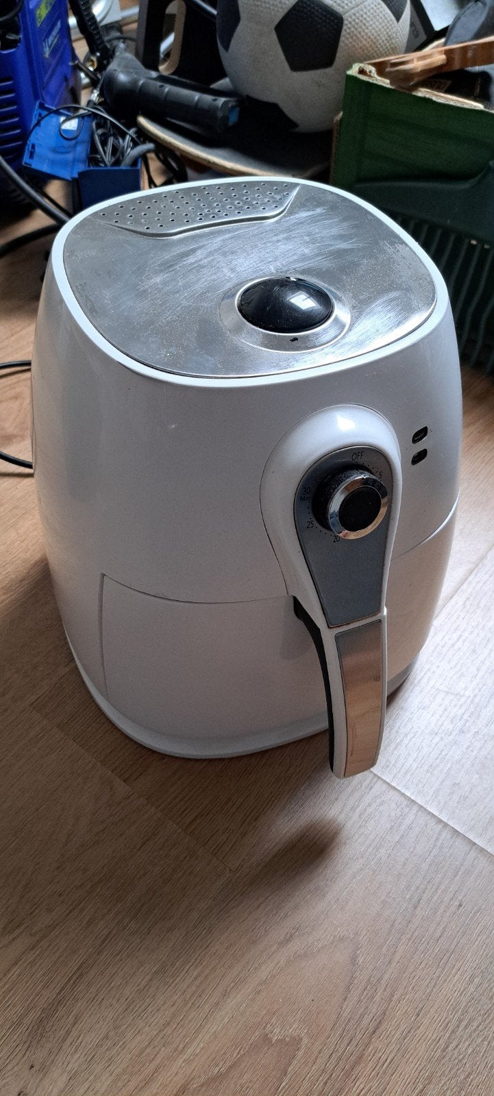 Airfryer - Wit met zilveren accenten, Witgoed en Apparatuur, Ophalen of Verzenden, Gebruikt, Airfryer, Minder dan 750 gram