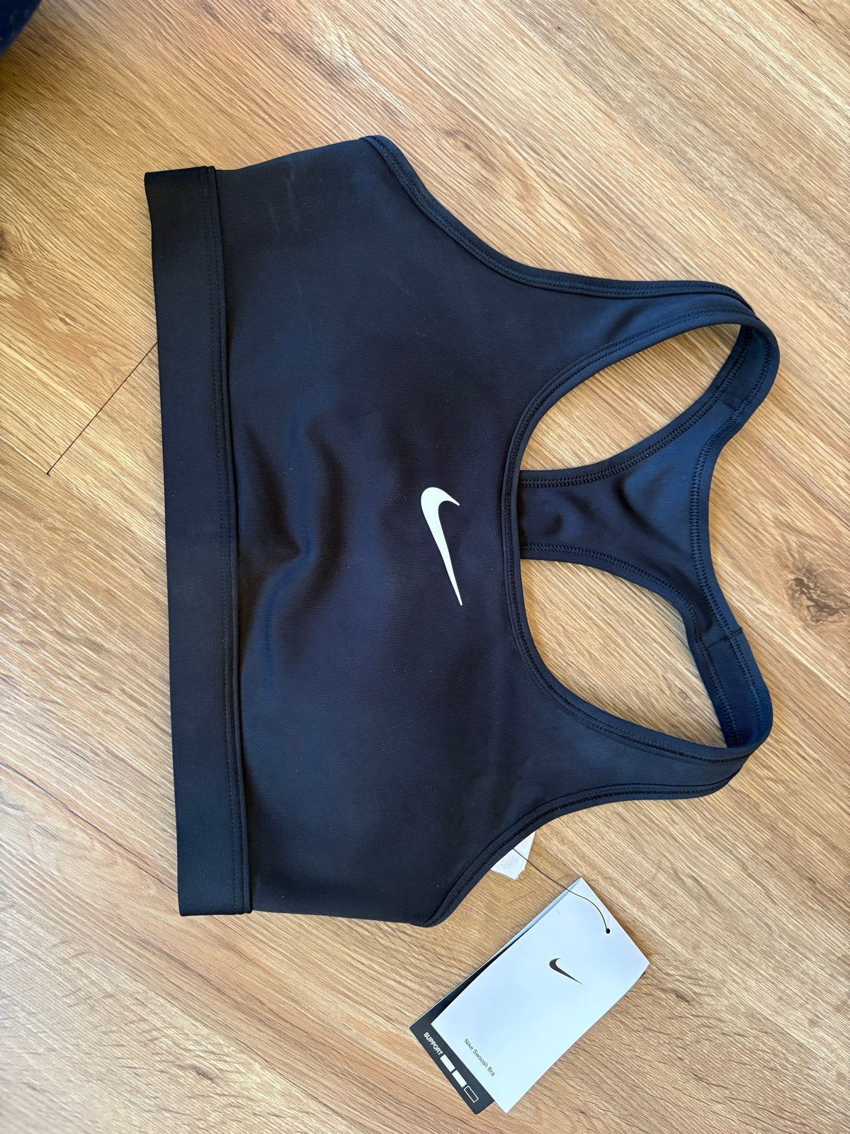 Nieuwe Nike Swoosh Sportbh - Zwart, Maat S, Kleding | Dames, Sportkleding, Zwart, Nieuw, Ophalen of Verzenden, Fitness of Aerobics