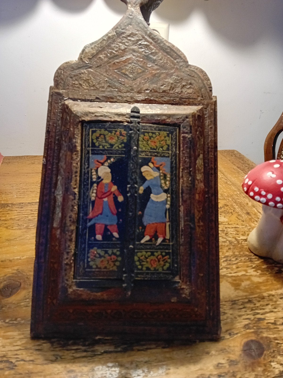 Antieke Perzische houten spiegel met handgeschilderde luiken, Ophalen of Verzenden, Rechthoekig, Minder dan 50 cm, Minder dan 100 cm