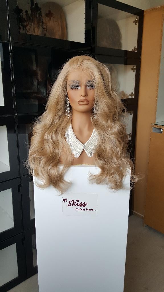 UITVERKOOP! Luxe Lace Pruik: Gemêleerd warm blond, krul! vol, Ophalen of Verzenden, Nieuw, Pruik of Haarverlenging