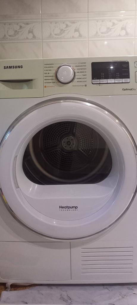 Z.g.a.n. Samsung Optimal Dry DV70M50201w warmtepompdroger, Ophalen, 6 tot 8 kg, Zo goed als nieuw, Voorlader