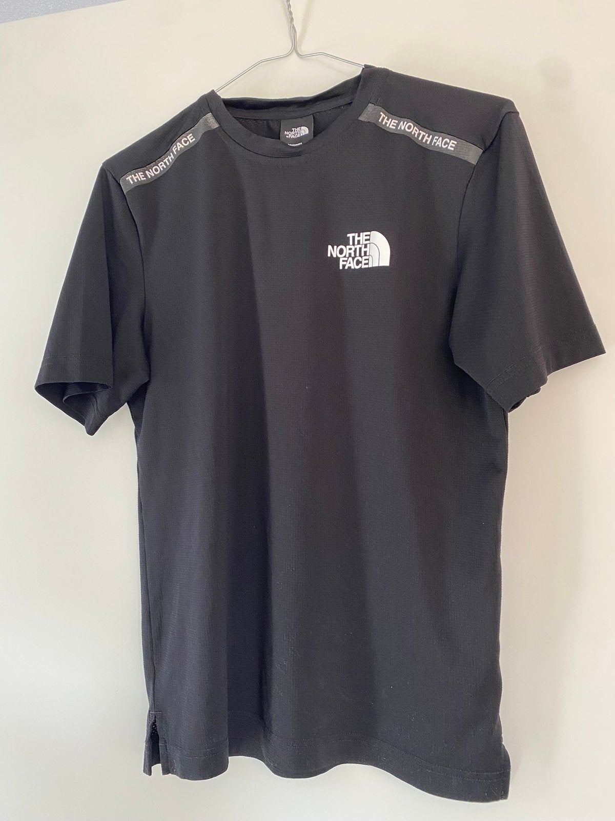 North Face shirt, Ophalen of Verzenden, Zo goed als nieuw, Maat 46 (S) of kleiner, Zwart