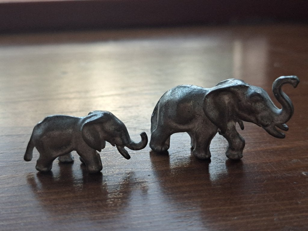 2 Olifantjes van tin, Ophalen of Verzenden, Zo goed als nieuw, Dier