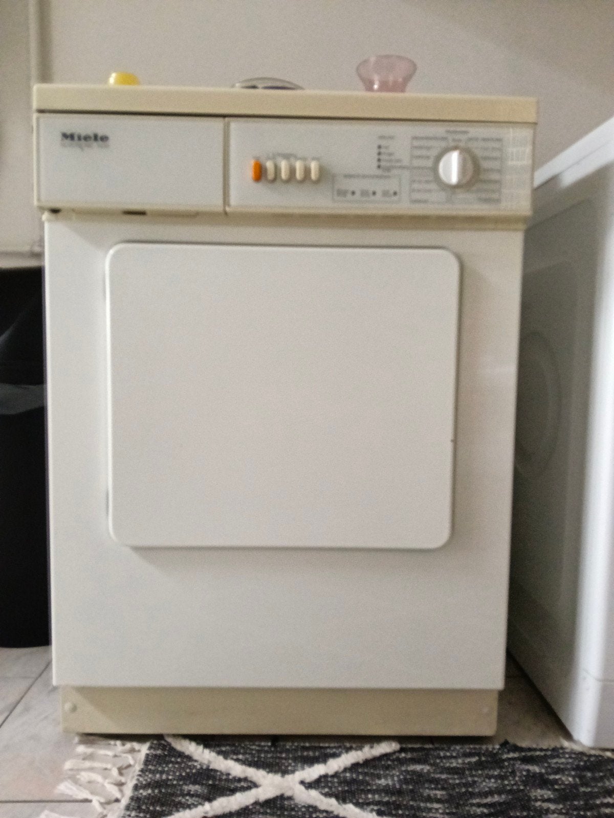 Miele, Ophalen, Gebruikt, Luchtafvoer, 85 tot 90 cm