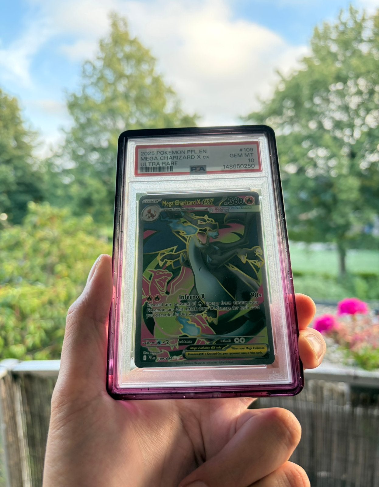 Mega Charizard X ex - phantasmal flames - 109/094 - PSA 10, Hobby en Vrije tijd, Ophalen of Verzenden, Zo goed als nieuw