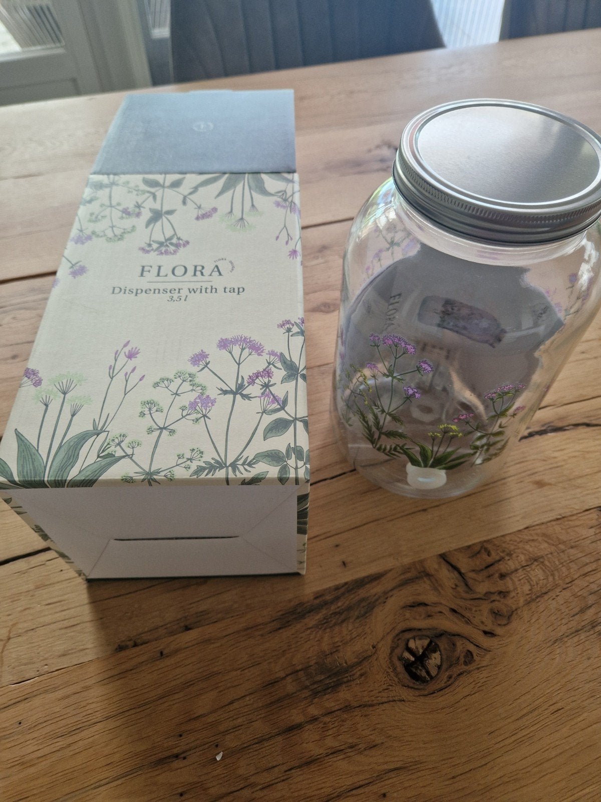 Nieuwe drankdispenser met tap, 3.5L - Flora design, Huis en Inrichting, Keuken | Keukenbenodigdheden, Ophalen, Nieuw, Meerkleurig