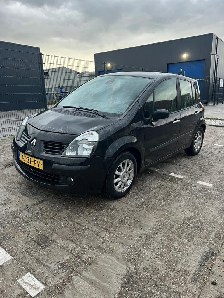 Renault Modus 1.4 16V Zwart nieuwe apk airco panorama dak, Auto's, Renault, Bedrijf, Modus, Benzine, D, MPV, Handgeschakeld, Origineel Nederlands