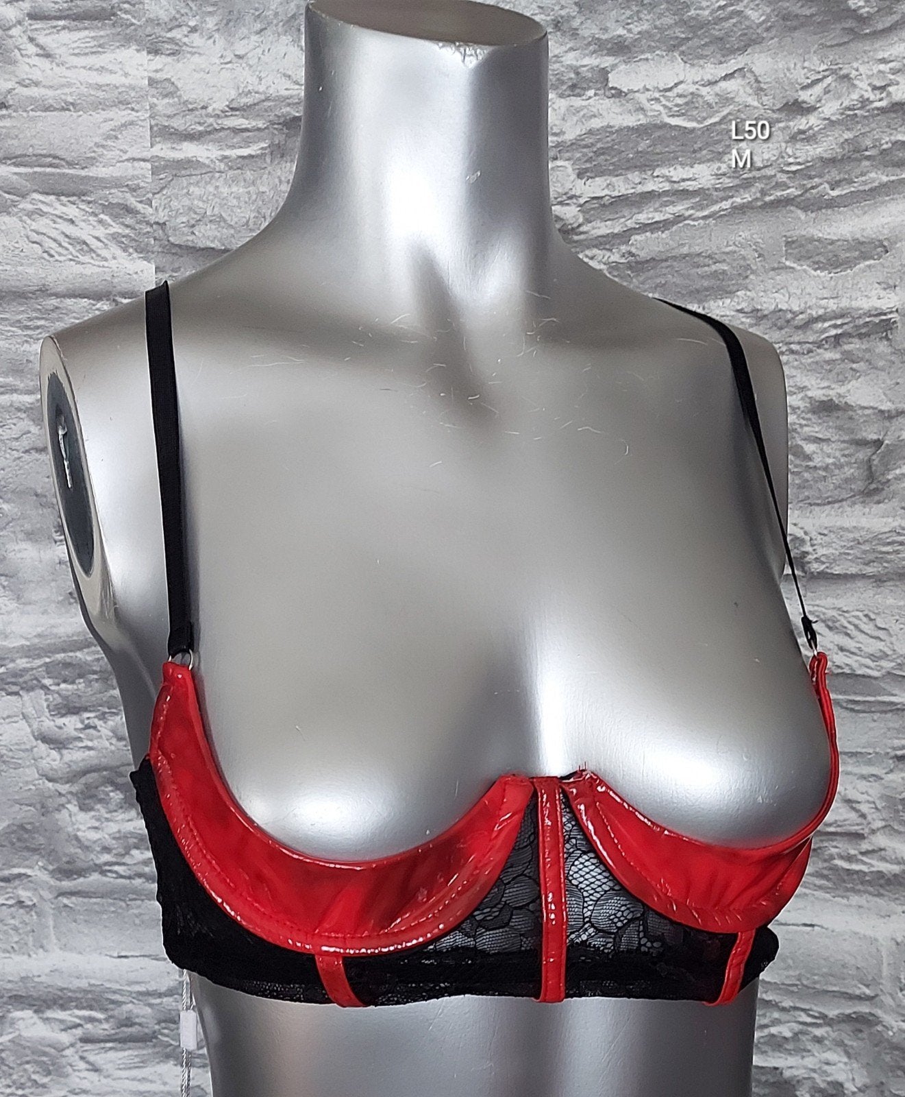 kinky Rode en zwarte kanten lak beha met open cups, Onbekend, Ophalen of Verzenden, Meerkleurig, BH