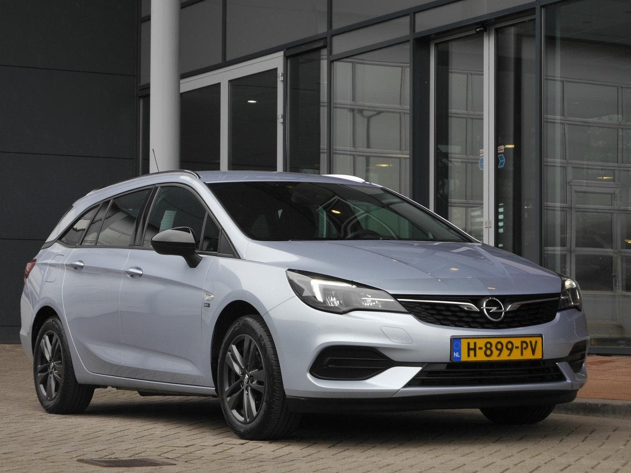 Opel Astra Sports Tourer 1.2 Edition 2020 130pk | Stoel en s, Voorwielaandrijving, 1199 cc, Origineel Nederlands, Handgeschakeld