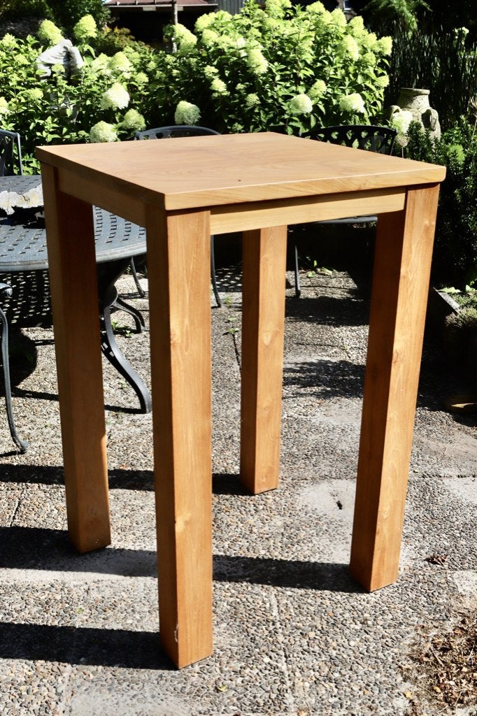 Mooie houten statafel voor feestje, mancave kroeg, tuinhuis., Ophalen, Zo goed als nieuw
