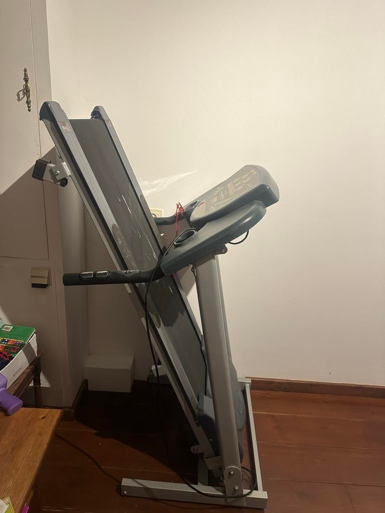 Hattrick Loopband - Ideaal voor thuisworkouts, Gebruikt, Ophalen of Verzenden, Metaal, Loopband