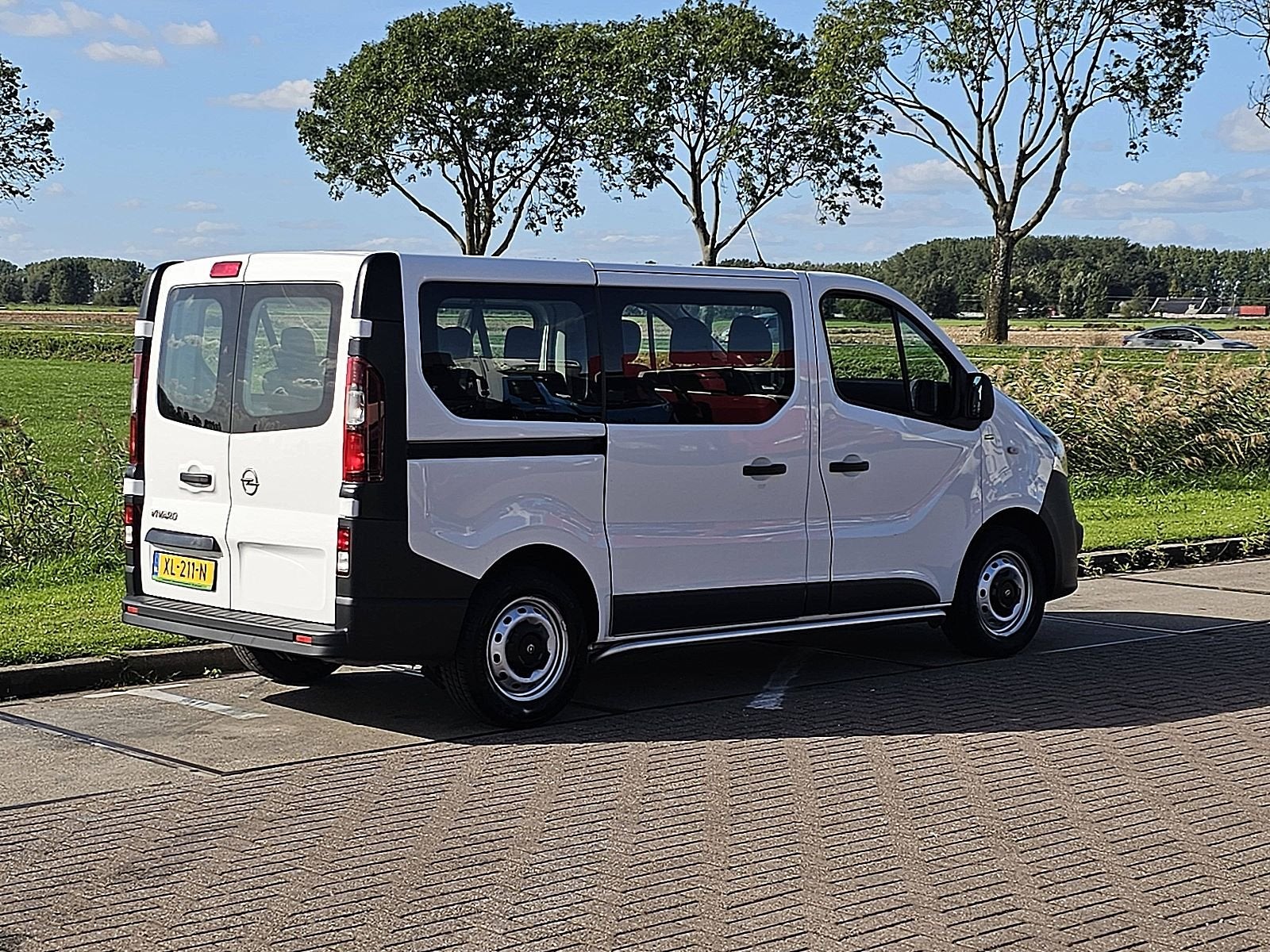 OPEL VIVARO 1.6 l1h1 kombi 9p airco, Euro 6, 95 pk, Wit, Bedrijf
