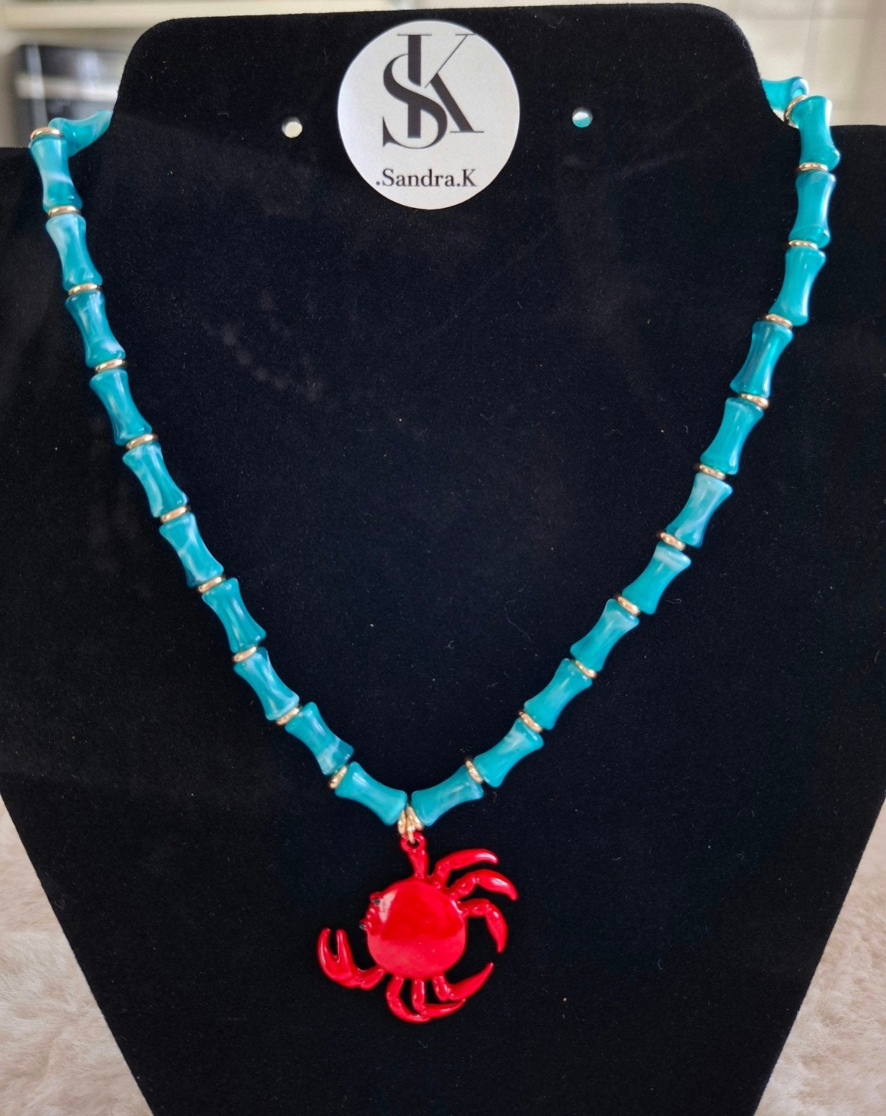 Unieke ketting met turquoise bamboe kralen en rode krab, Overige materialen, Verstelbaar, Blauw, Nieuw