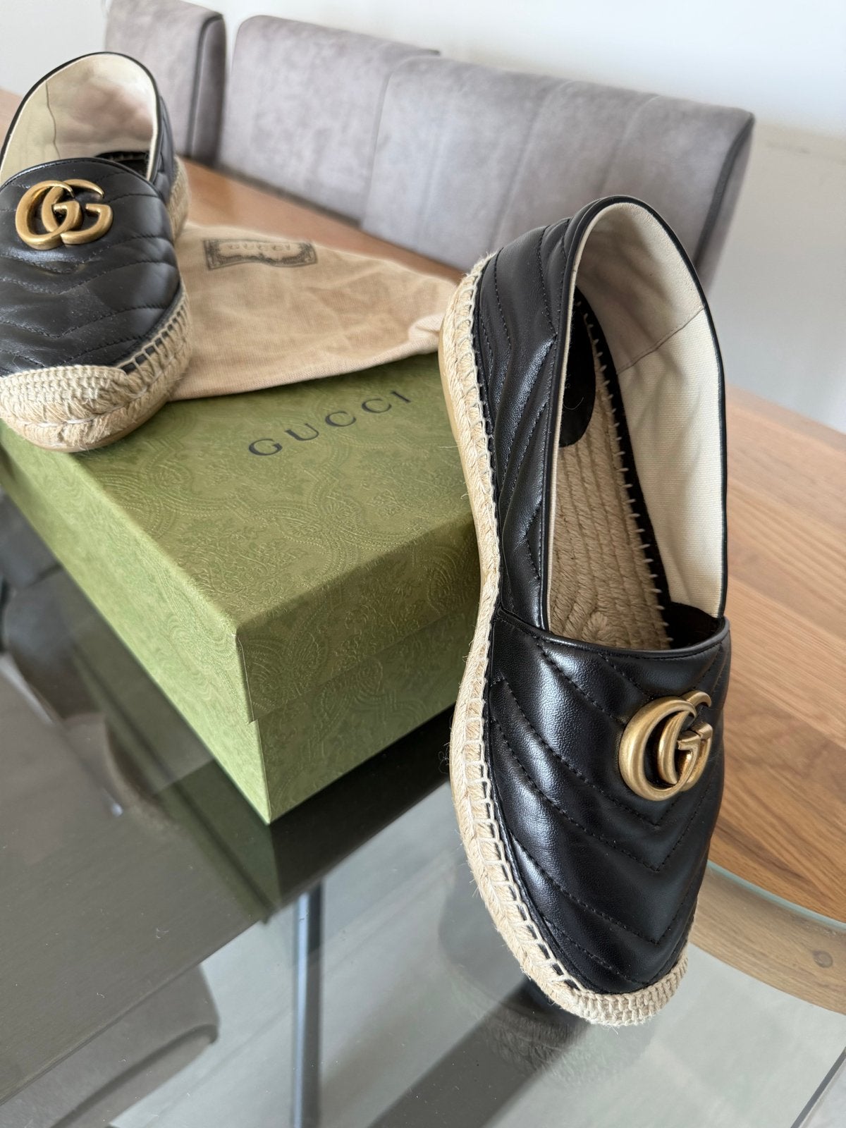 Gucci Marmont Espadrilles Zwart - Maat 38, Ophalen of Verzenden, Zo goed als nieuw, Zwart, Espadrilles of Moccasins