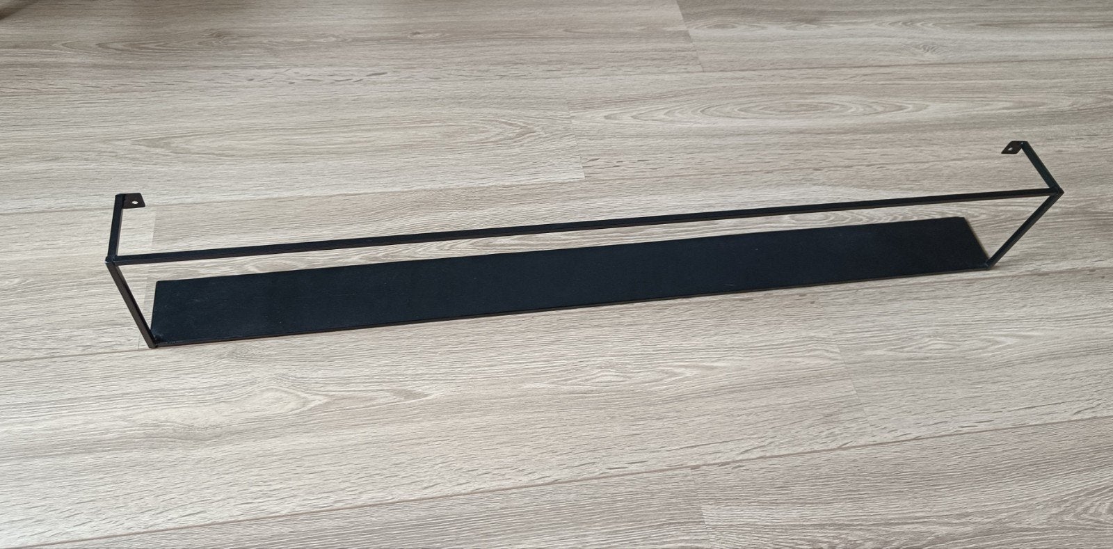 Woood wandplank Meert Wandrek zwart metaal 100x8x16, Ophalen, Gebruikt