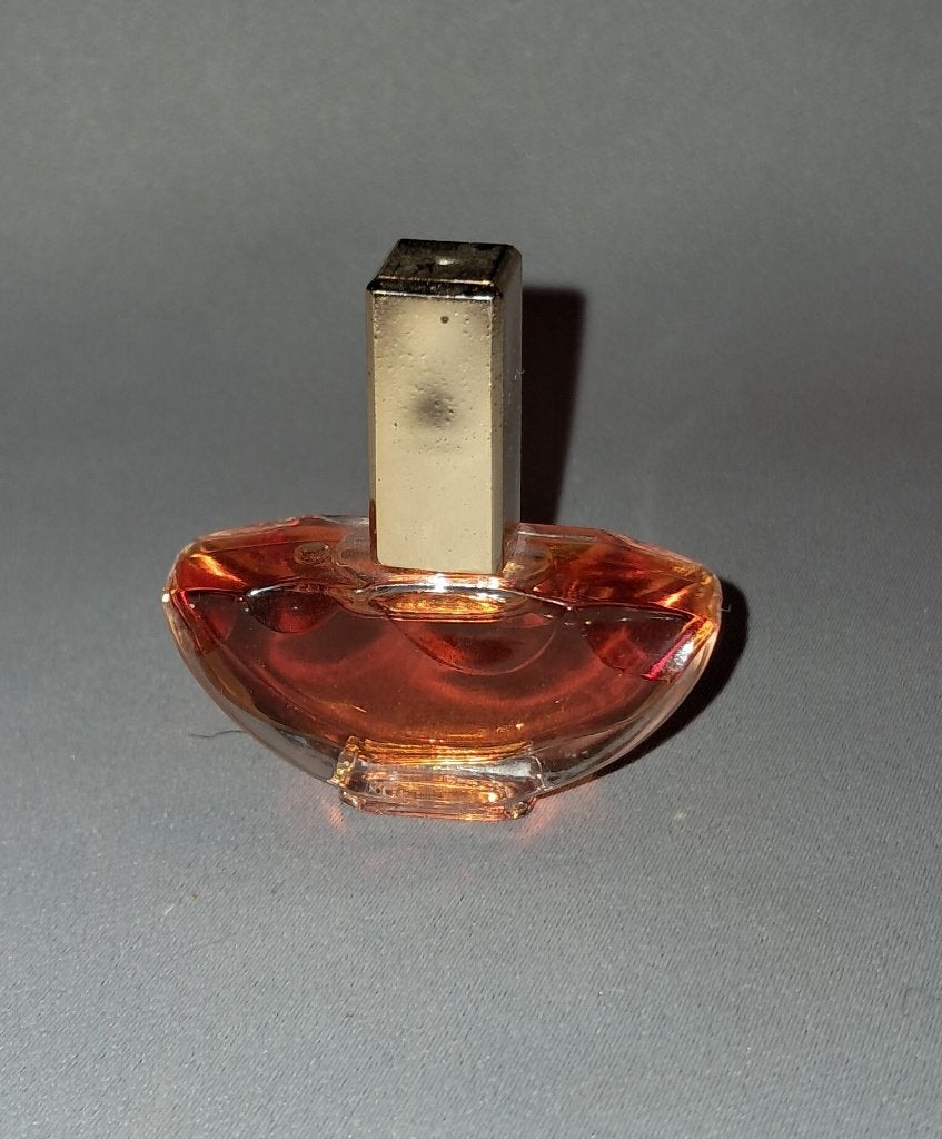 Volle parfum mini - Oscar de la renta Ruffels, Ophalen of Verzenden, Zo goed als nieuw, Miniatuur, Gevuld