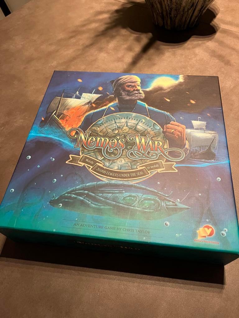 Nemo's War (second edition), Hobby en Vrije tijd, Gezelschapsspellen | Bordspellen, Zo goed als nieuw, Een of twee spelers, Drie of vier spelers