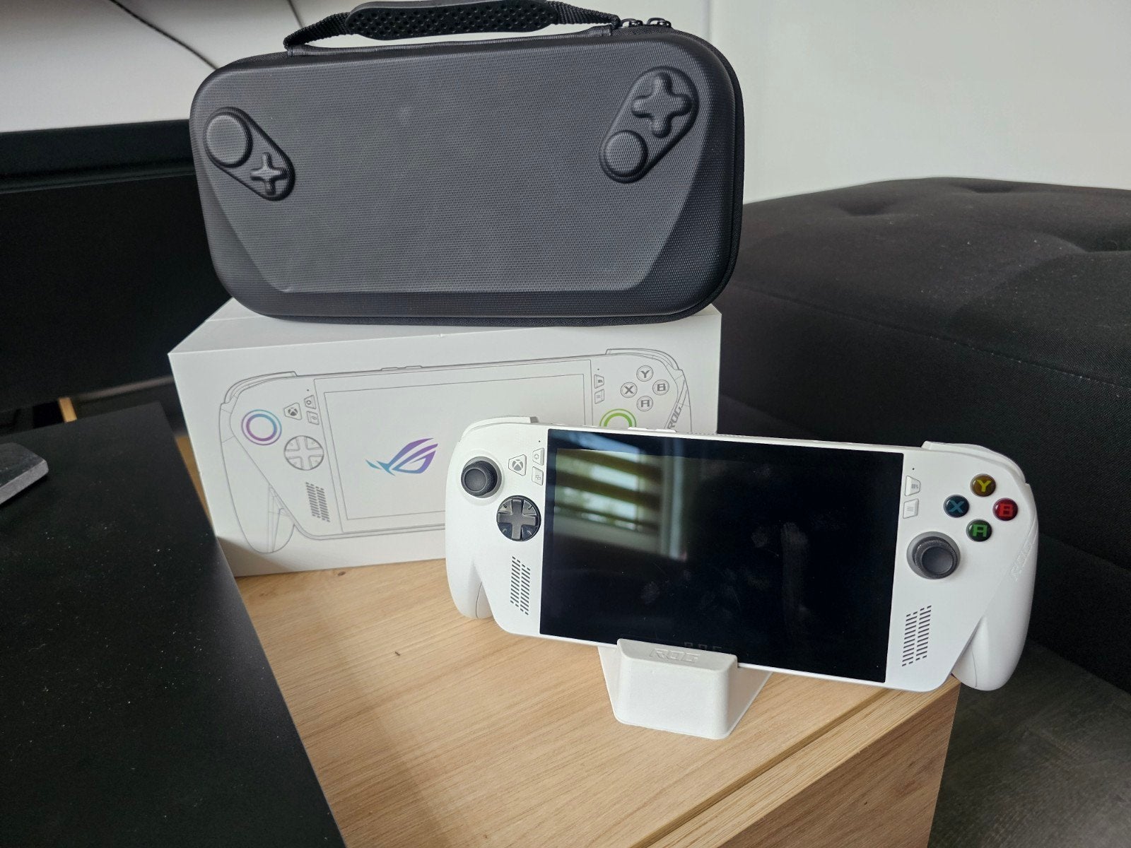 ASUS ROG Ally Gaming Handheld met Opbergtas, Ophalen, ASUS, Zo goed als nieuw