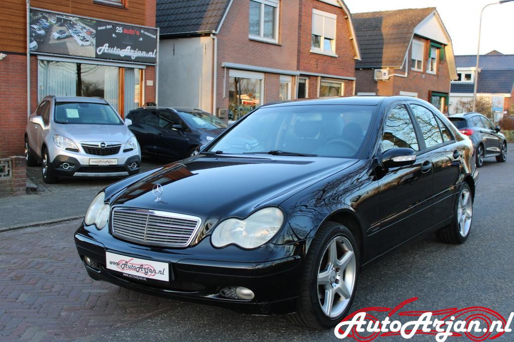 Mercedes-Benz C-klasse 200 K. Elegance Automaat, LET OP Moto, Automaat, Gebruikt, Zwart, 4 cilinders