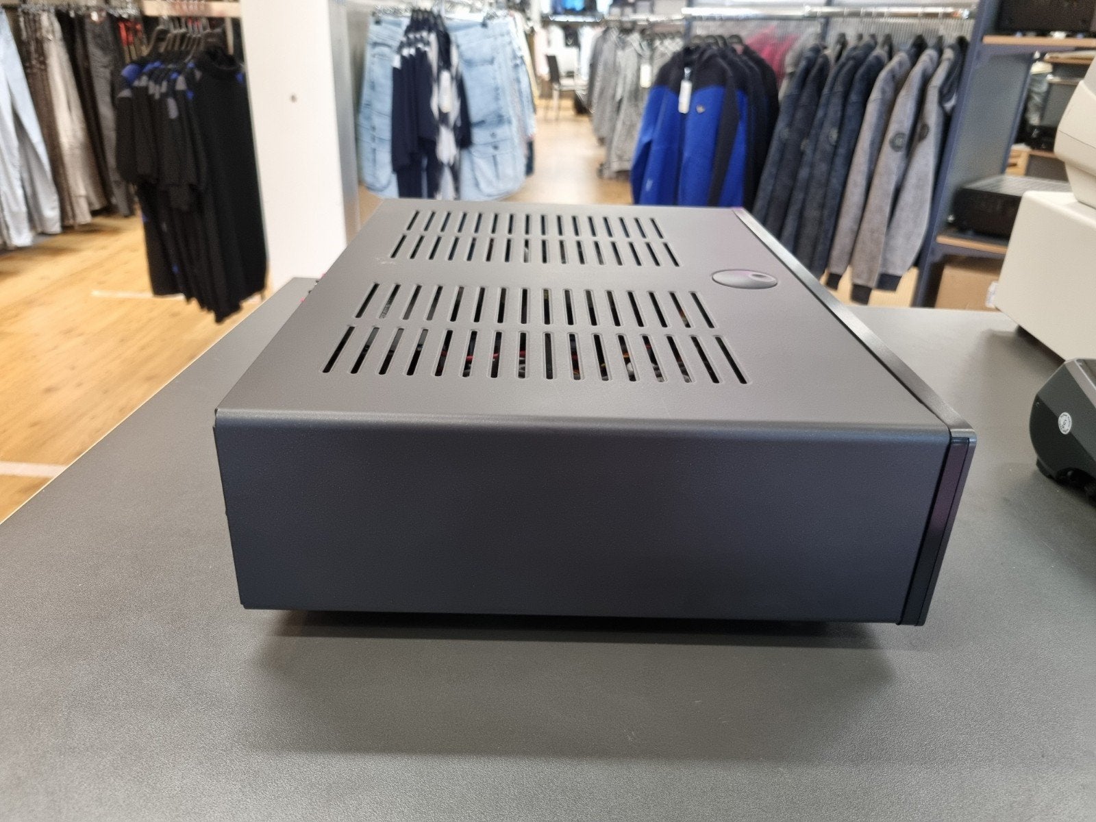 Cambridge Audio Azur 650A Integrated Amplifier + NAD PP 3, Overige merken, ///, Ophalen of Verzenden, Zo goed als nieuw