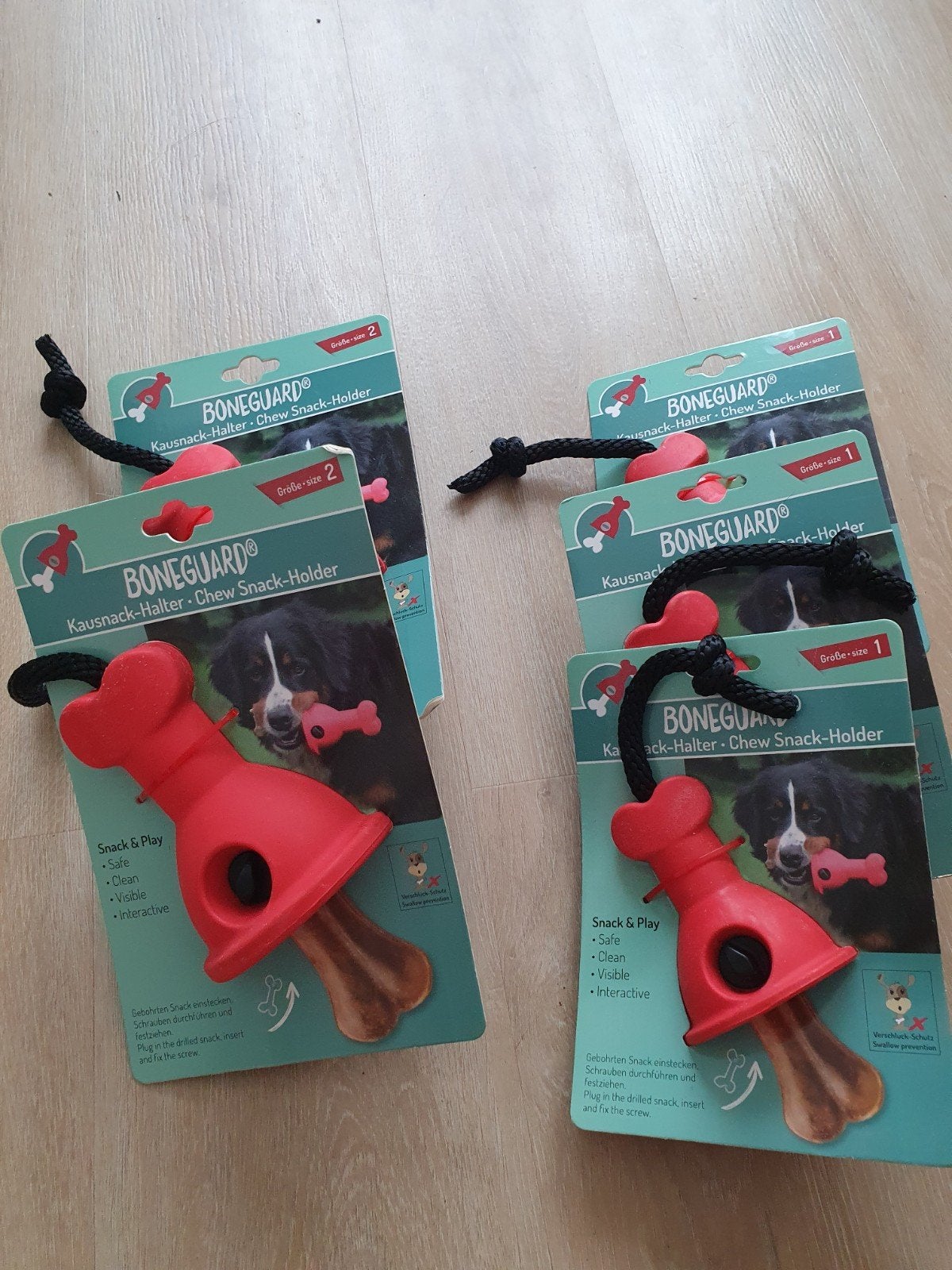 Boneguard maat 1 en 2, Ophalen of Verzenden, Nieuw, Voer- en snackspeelgoed