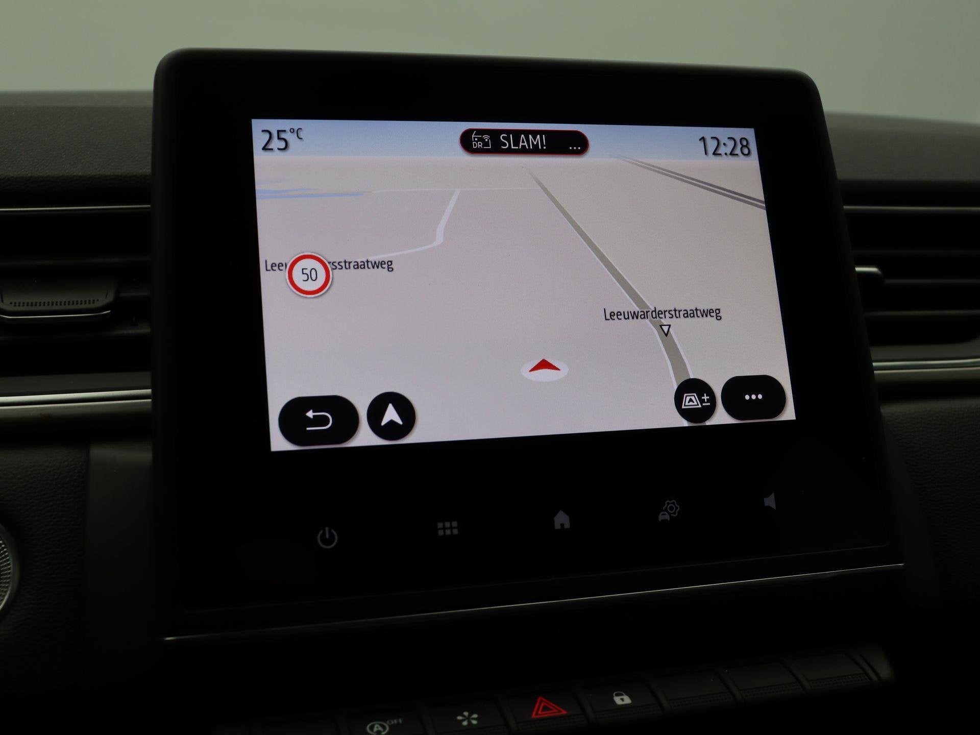 Foto 32 van Renault Captur TCe 100pk Intens | Climate Control | Bose aud