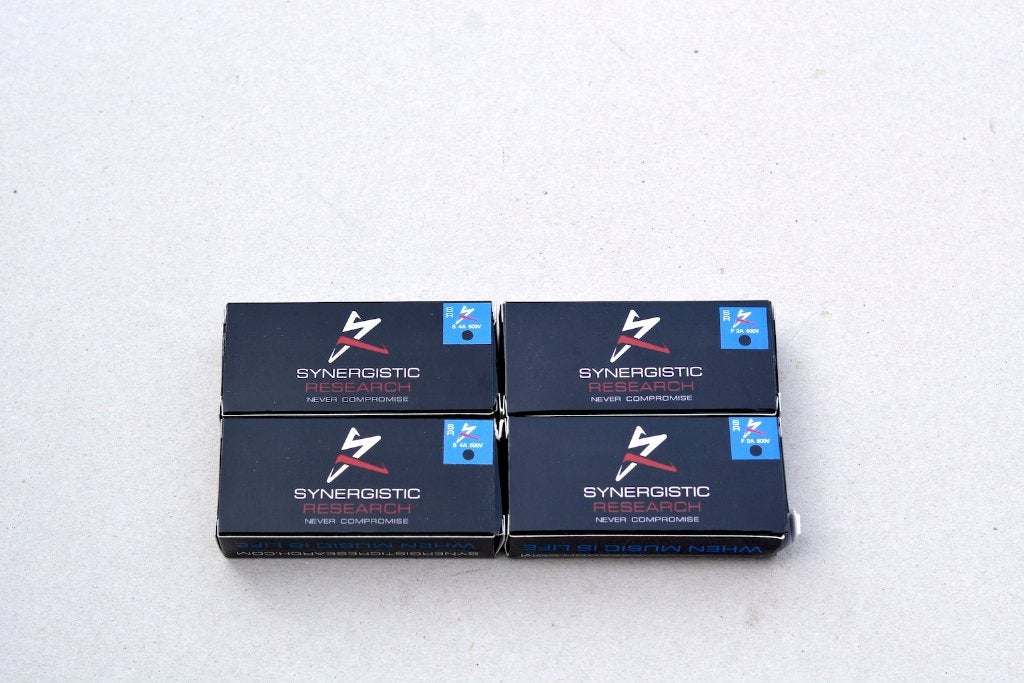 Synergistic Research Blue Fuses., Ophalen of Verzenden, Zo goed als nieuw, 2 tot 5 meter, Overige kabels