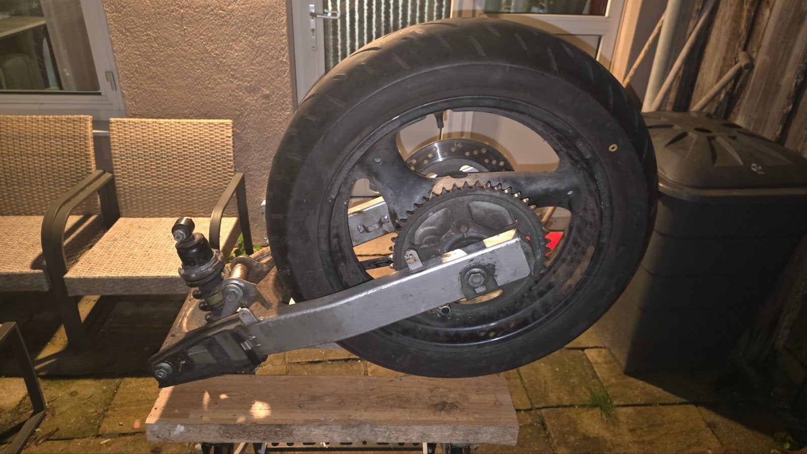 Suzuki Bandit 600 Achterwiel met Swingarm (1996), Ophalen, Gebruikt