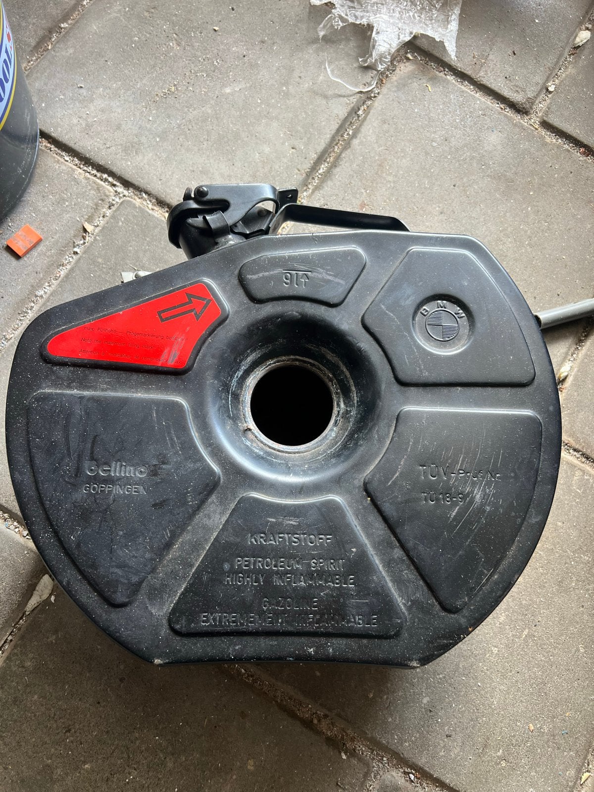 Originele BMW Jerrycan - 9 liter, Auto-onderdelen, Brandstofsystemen, Ophalen of Verzenden, Gebruikt, BMW