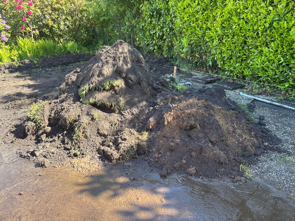 Zwarte grond / tuinaarde gratis, Tuin en Terras, Zand, Ophalen, Gebruikt, Overige typen