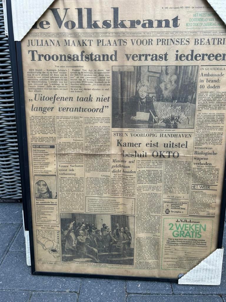 Koninklijke kranten wilhelmina juliana beatrix maxima oud!!, Ophalen of Verzenden, Overige thema's