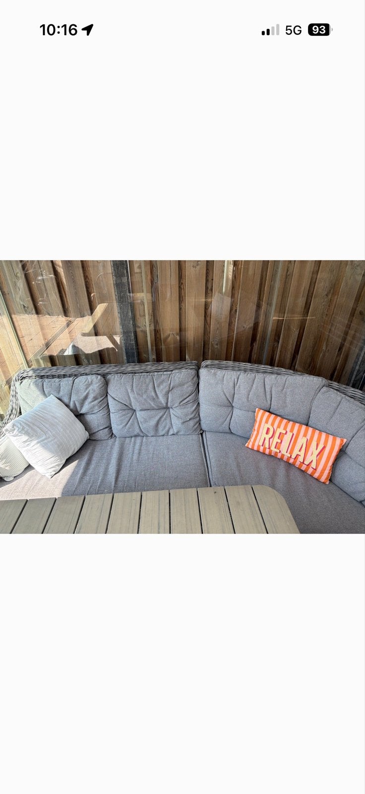 Comfortabele grijze loungebank voor buiten met tafel, Ophalen, Gebruikt, Driepersoons, 75 tot 100 cm