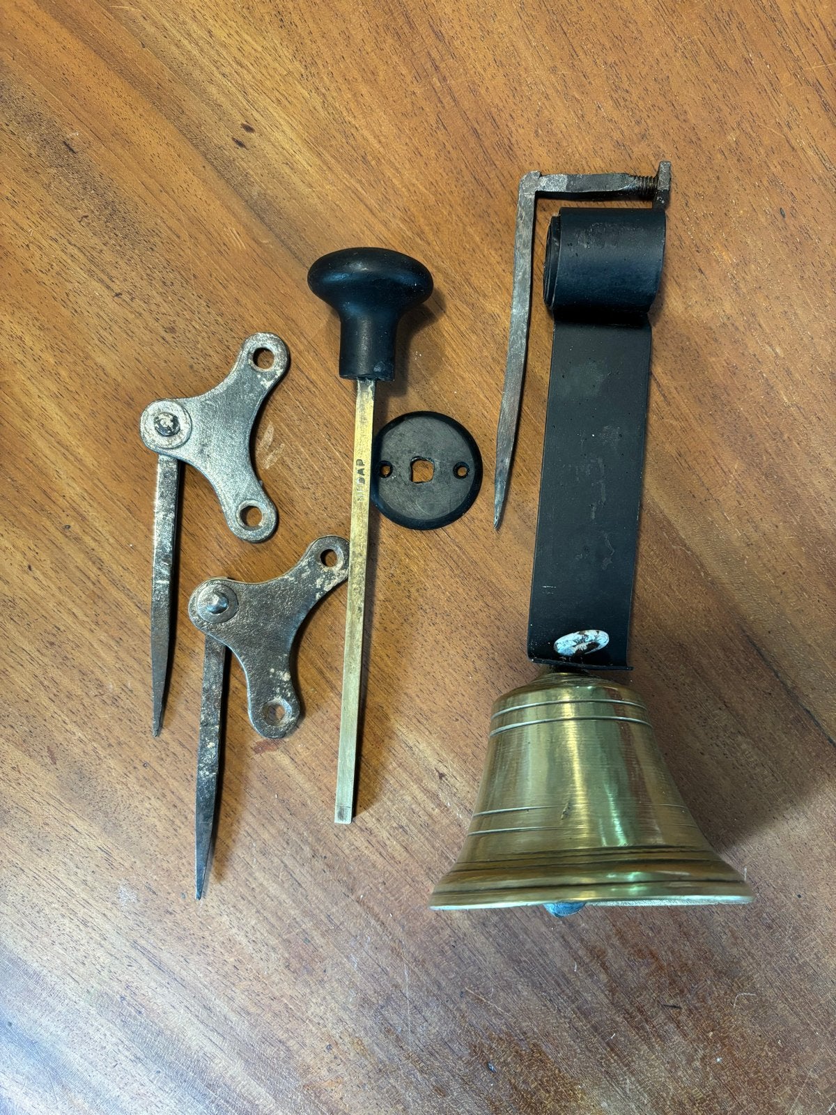 Antieke koperen deurbel met mechanisme, Ophalen of Verzenden