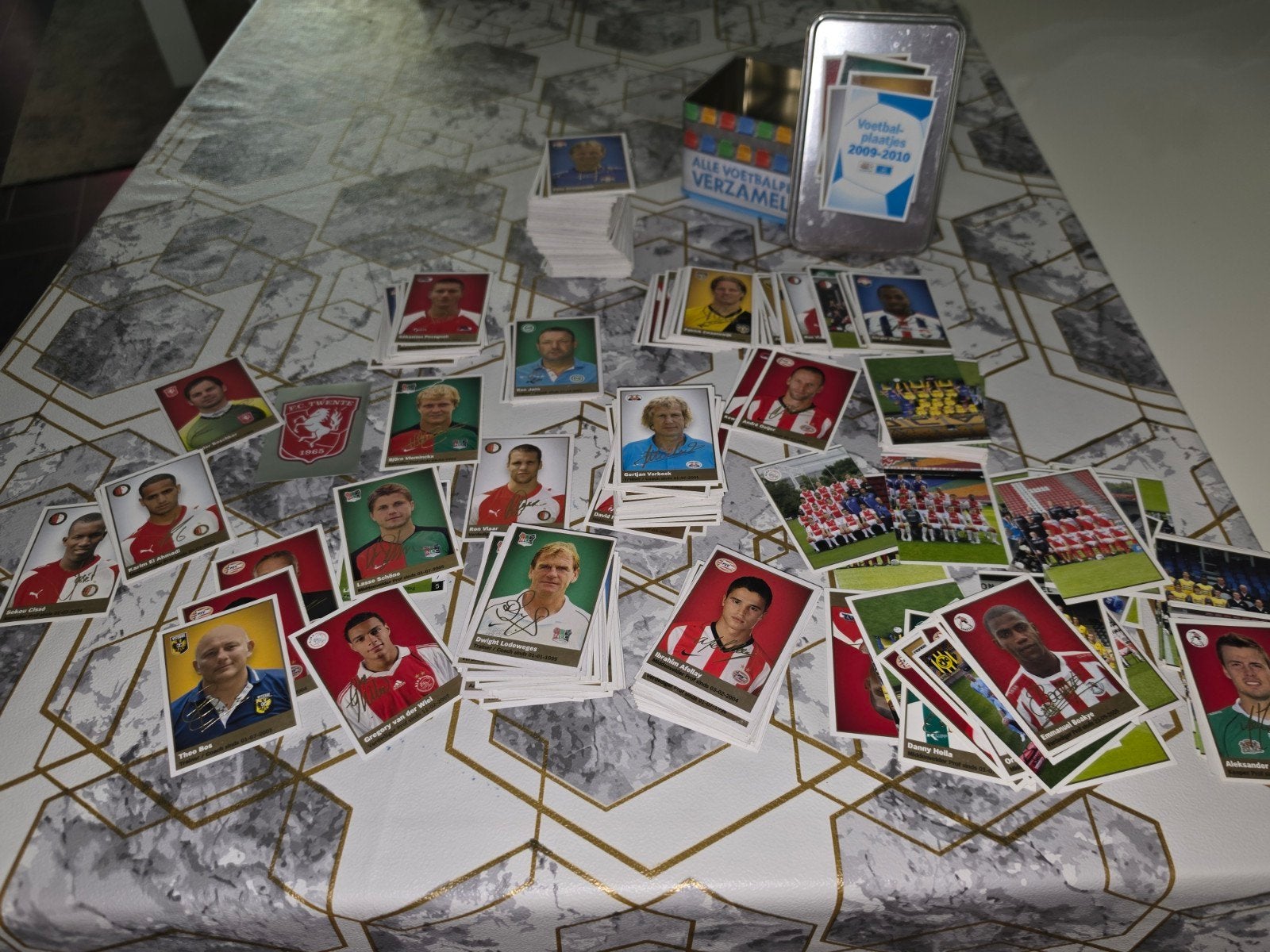 HEEL VEEL VOETBAL PLAATJES  SEIZOEN 2009-2010, Ophalen of Verzenden, Stickers en Plaatjes