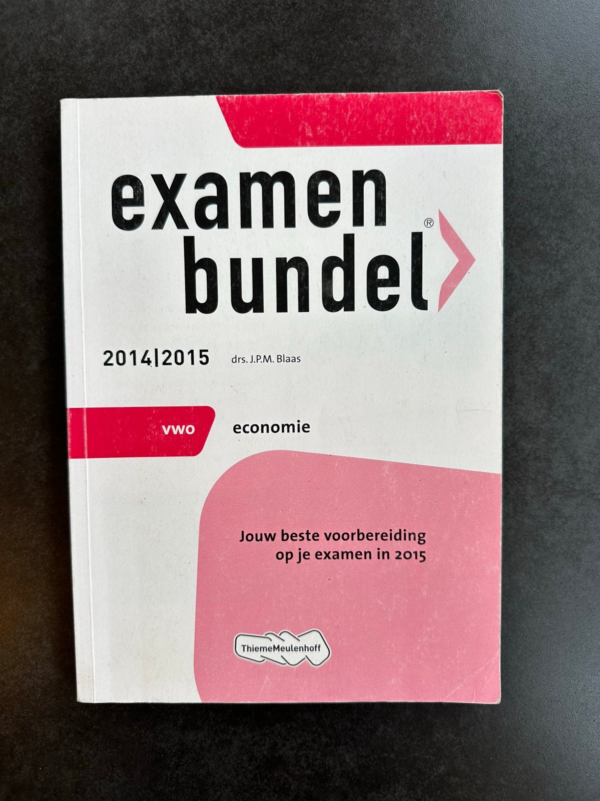 Examenbundel economie 2014/2015, Ophalen of Verzenden, Gelezen, VWO, Economie