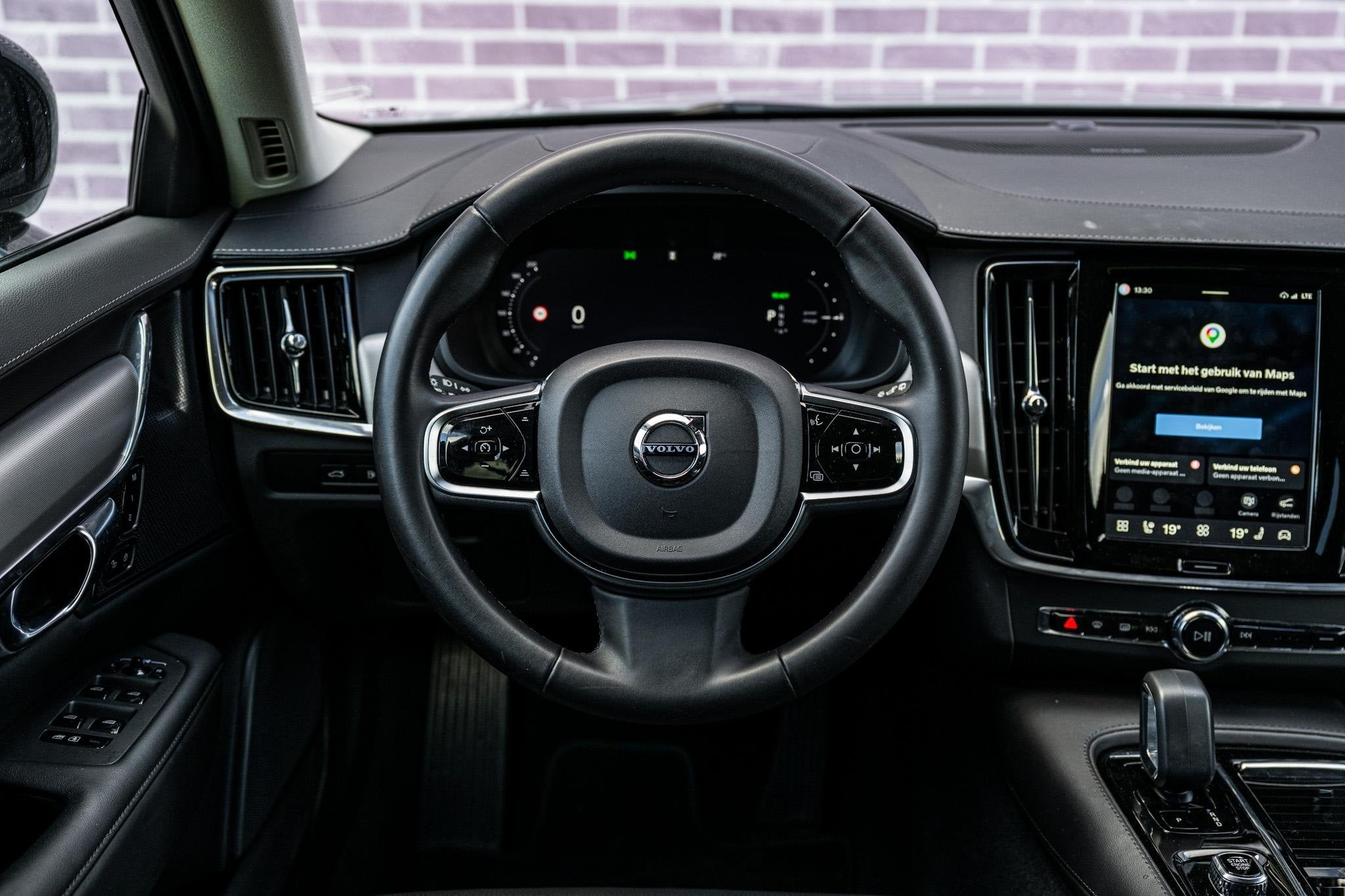 Volvo V90 2.0 T6 Plug-in Hybrid AWD Plus Dark | PHEV | Achte, Auto's, 12 maanden, Euro 6, 4 cilinders, 180 min