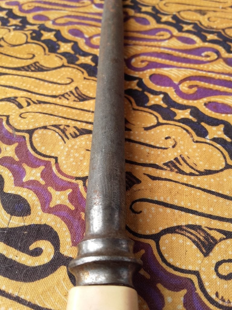 Mooie originele antieke wetstaal uit Engeland 31 cm. 1920., Ophalen of Verzenden