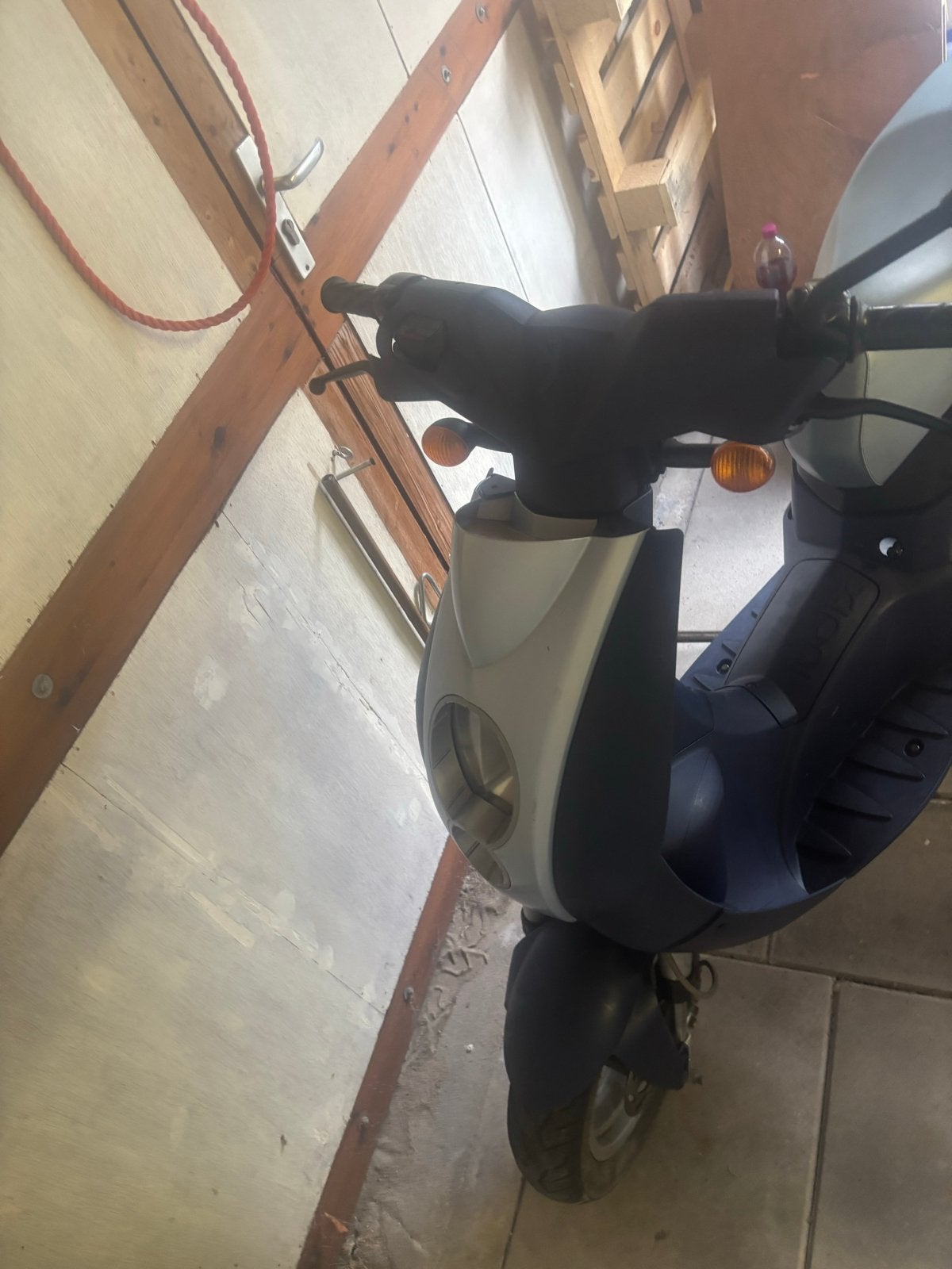 Peugeot Ludix - Start af en toe, voor de handige klusser, Fietsen en Brommers, Brommers | Peugeot, Ophalen, Gebruikt, Overige modellen