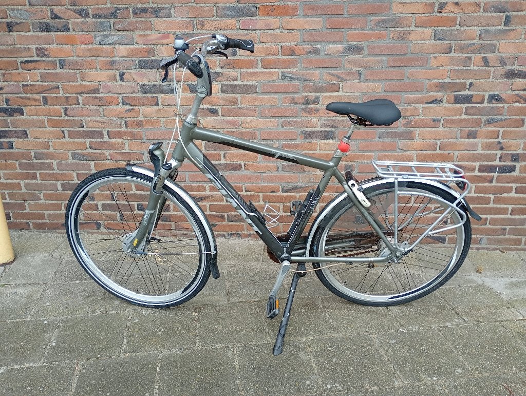 Giant Ultimo, Gebruikt, Versnellingen, 57 tot 61 cm, Trommelrem
