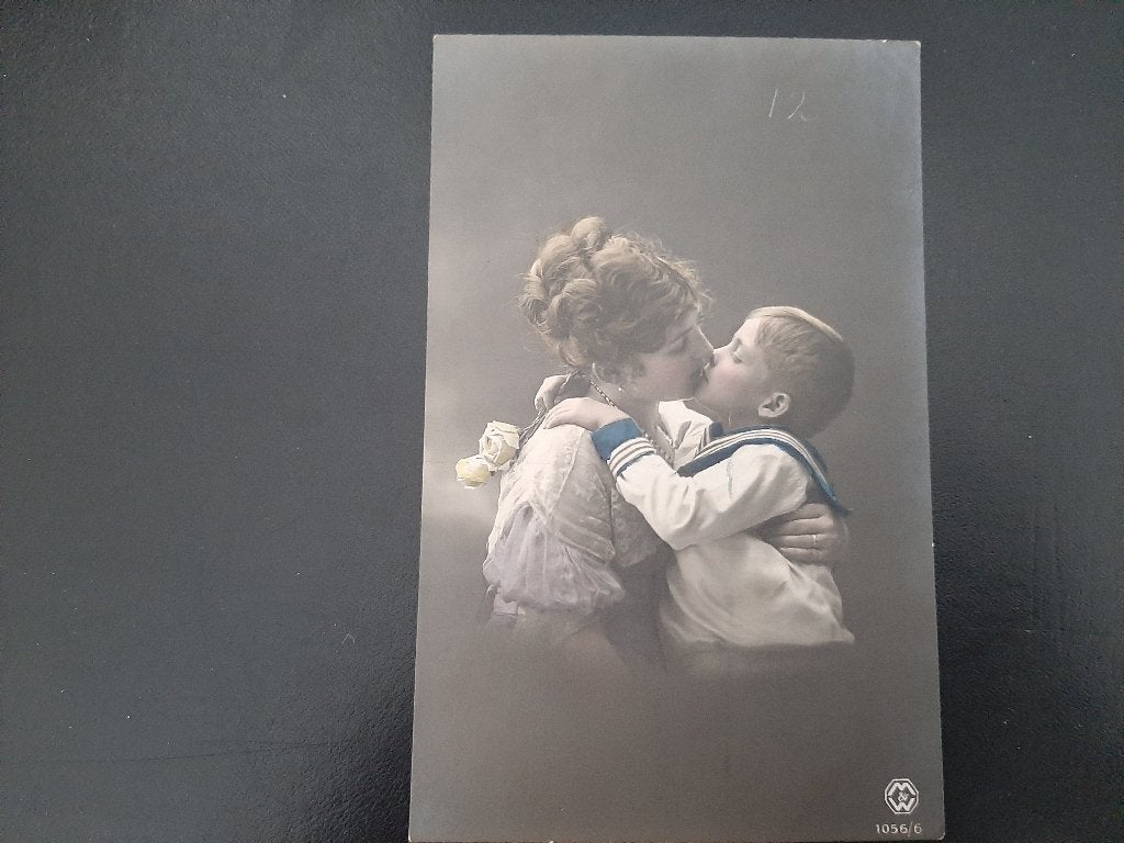 Jongen in matrozen pak, kust zijn moeder, stempel R'dam 1931, Verzenden, 1920 tot 1940, Gelopen, Kinderen