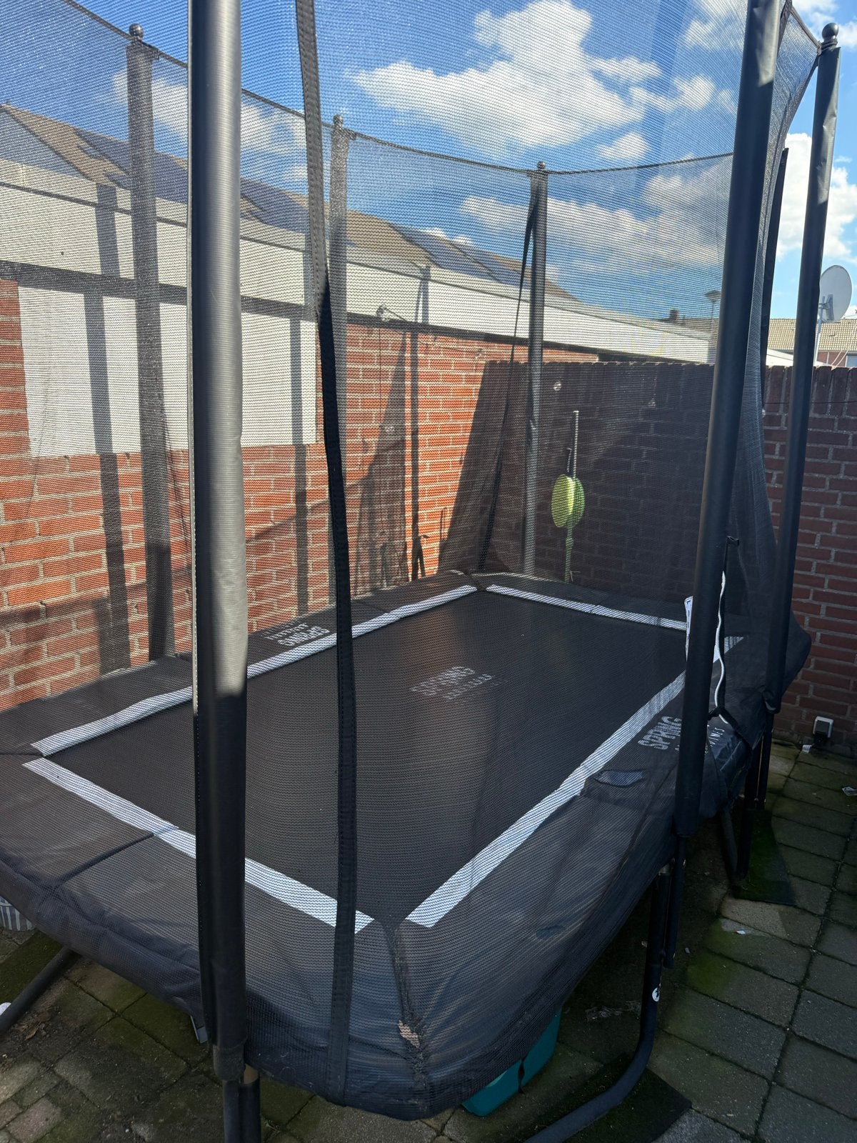 Spring Trampoline met Veiligheidsnet Rechthoek, Ophalen of Verzenden, Zo goed als nieuw